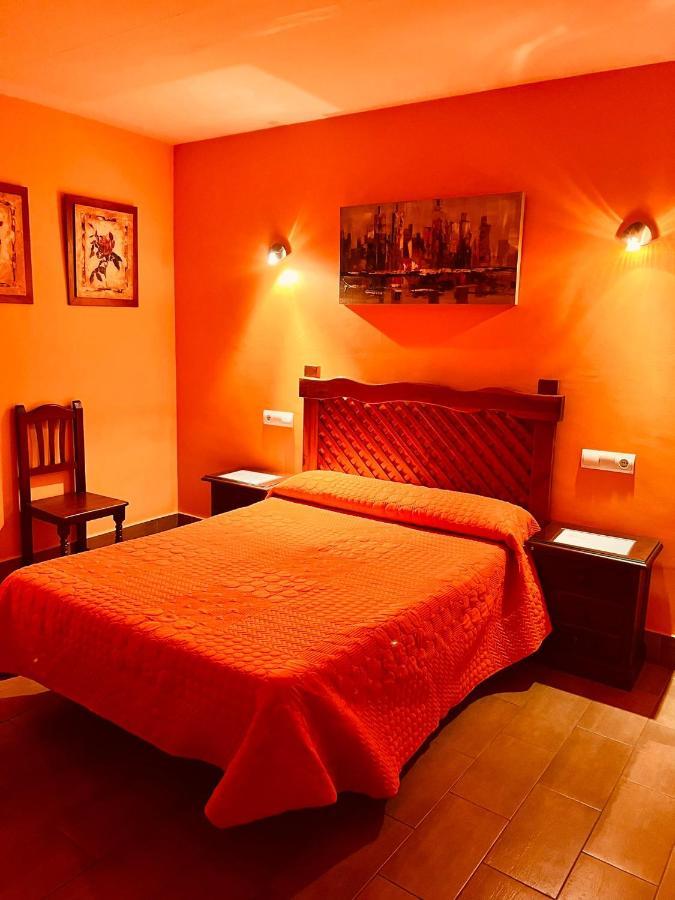 Hostal Muriel Aljaraque Buitenkant foto